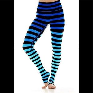 New w/o tags K-Deer Leggings